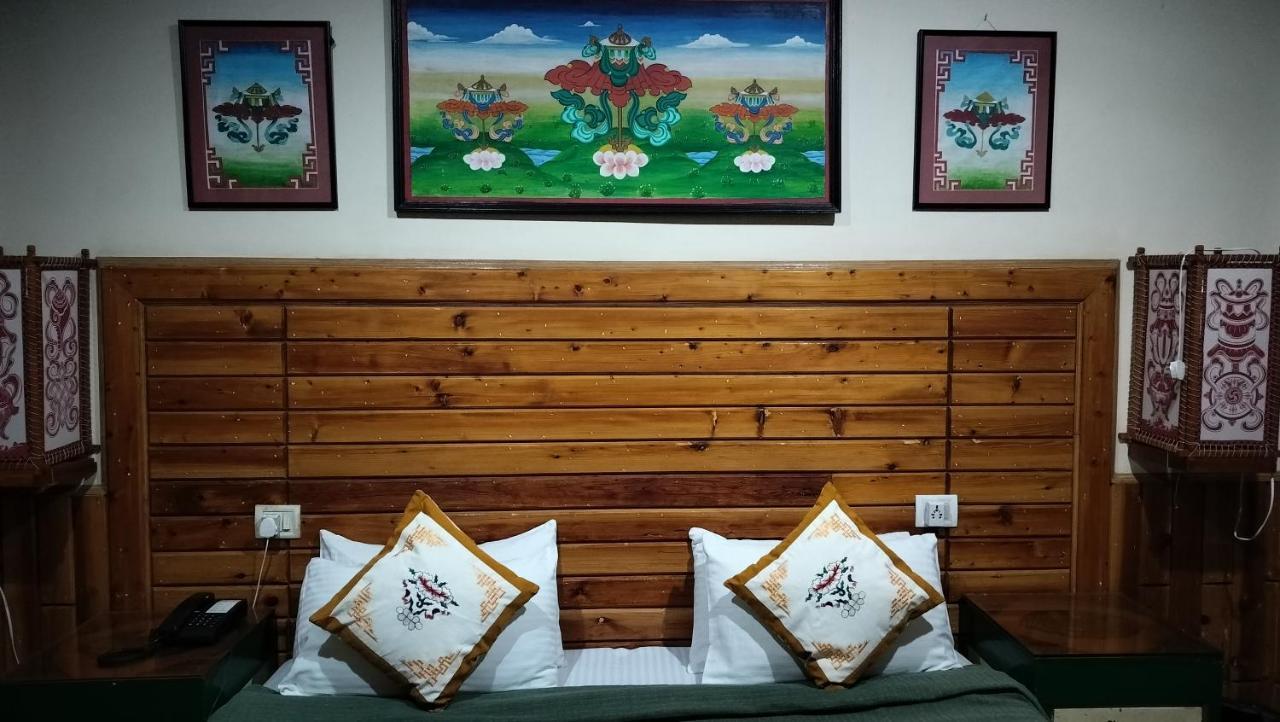 Auspiscious Him View Hotel McLeod Ganj Exterior foto